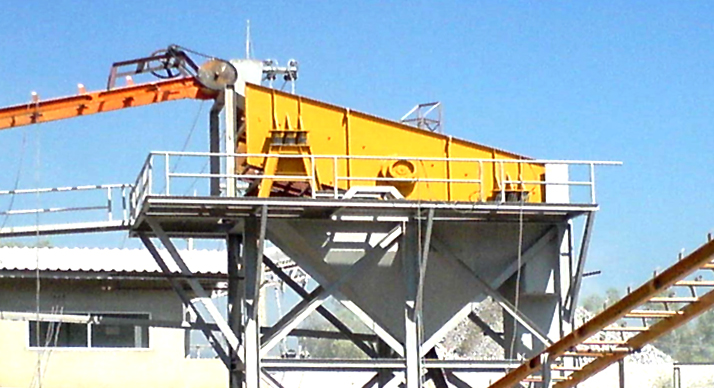 Vibrating screen